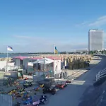 Lieblingsstrand App20 In Travemünde Direkt Am Lübeck